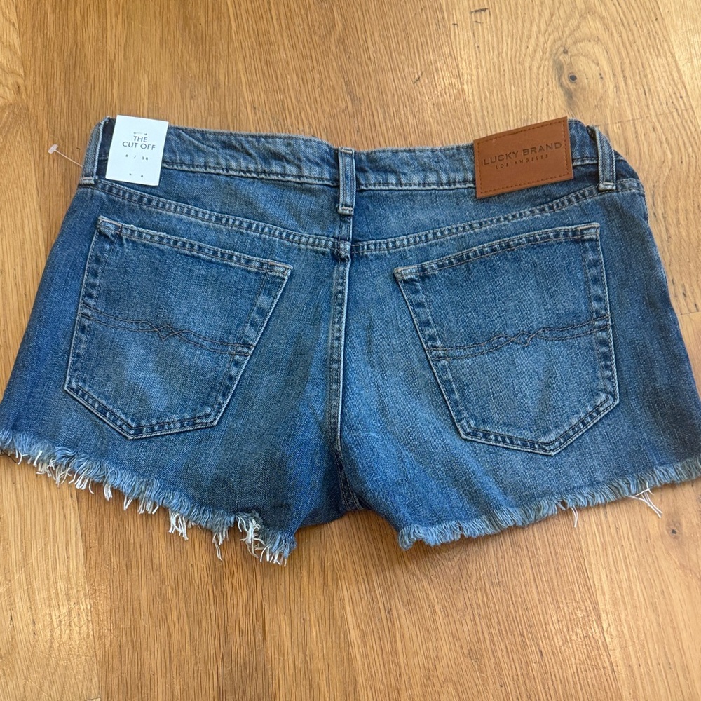 NWT Lucky Brand Women's Classic Blue Jean Shorts
